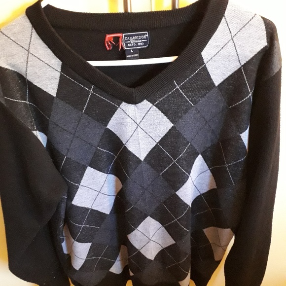 sweater - Picture 1 of 1